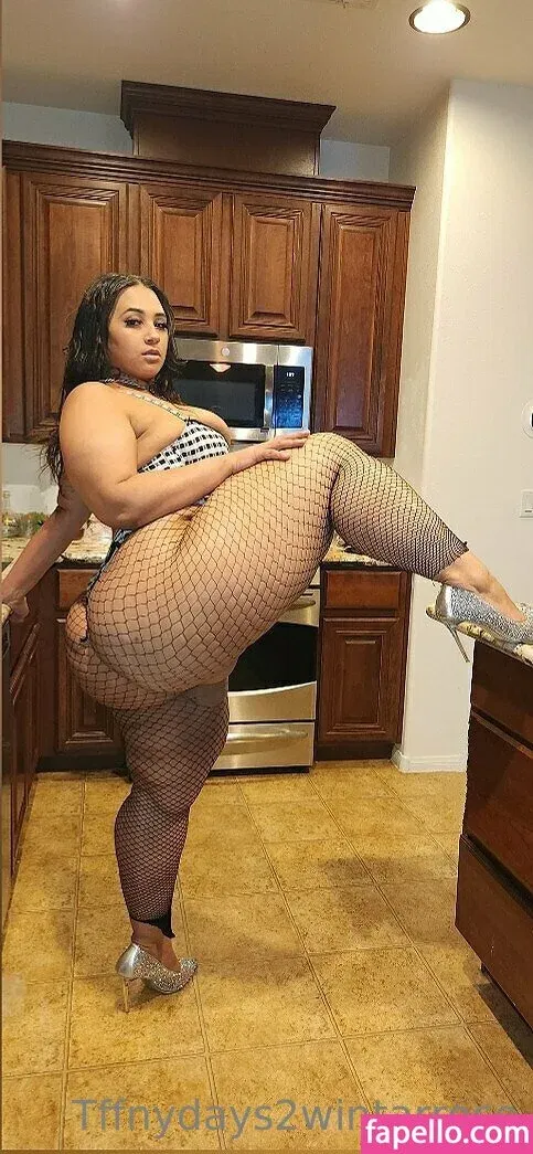 tffnydays2wintarrose Onlyfans Photo Gallery 