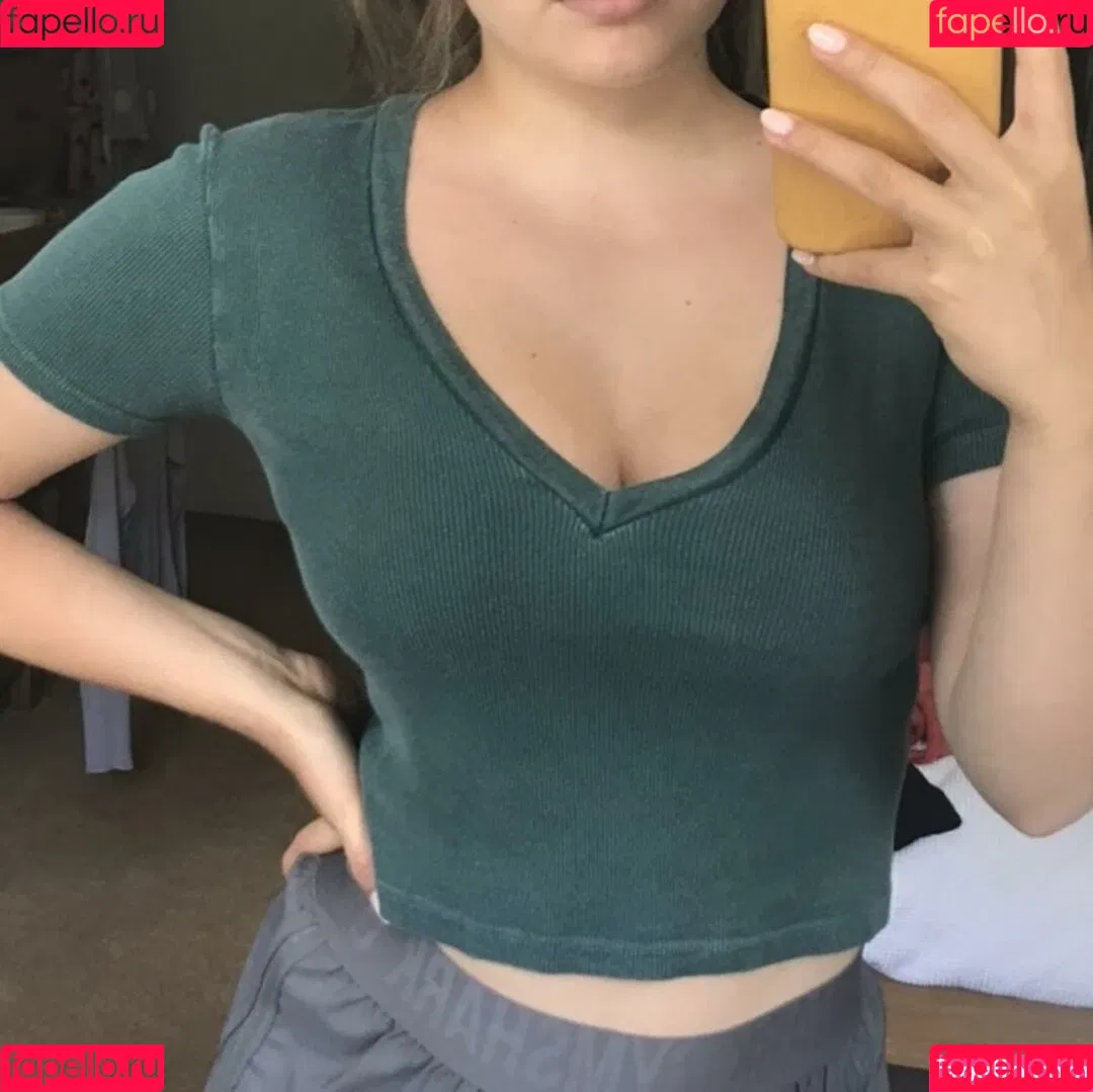 Emily Barrett Onlyfans Photo Gallery 