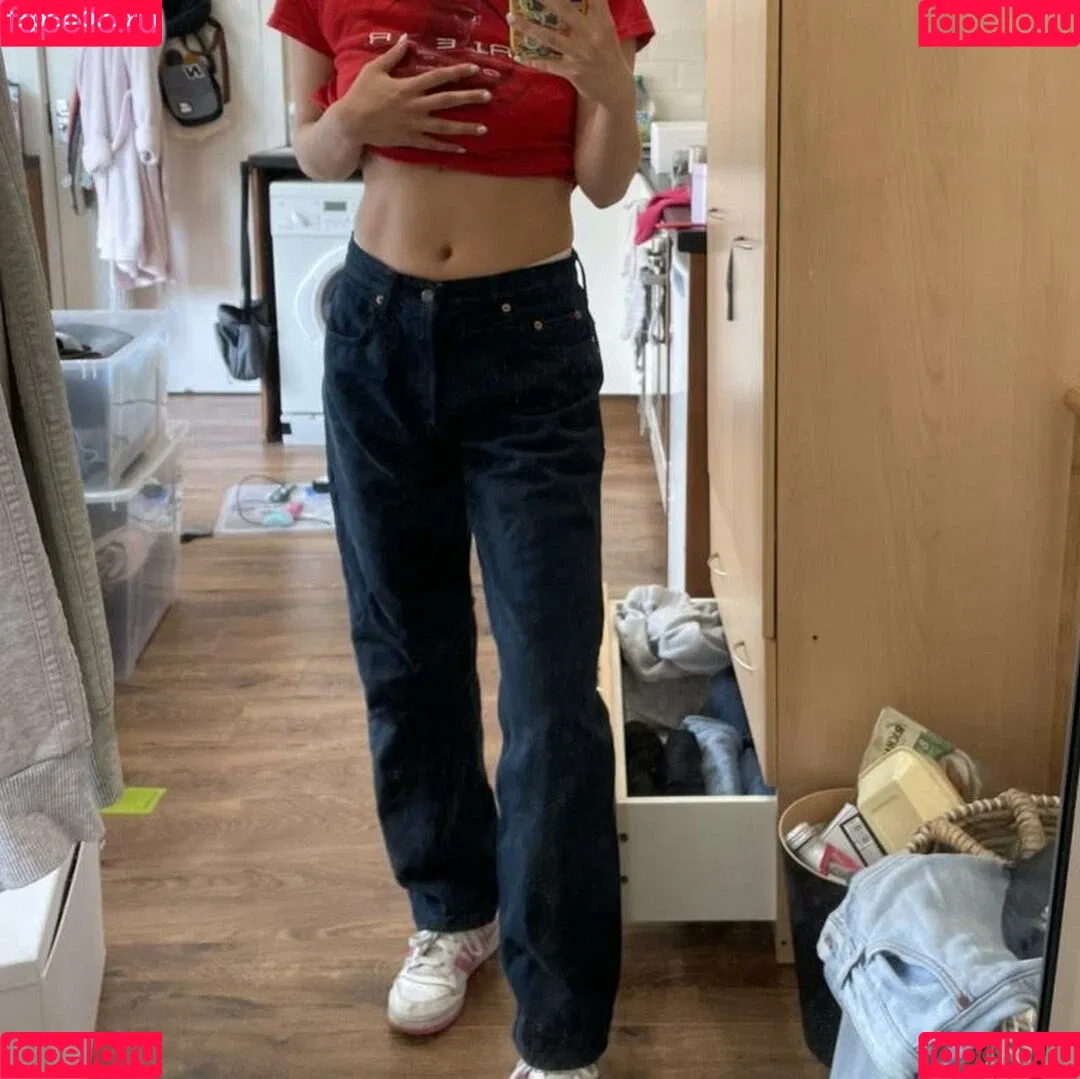 Emily Barrett Onlyfans Photo Gallery 
