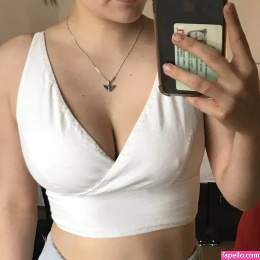 Emily Barrett Onlyfans Photo Gallery 