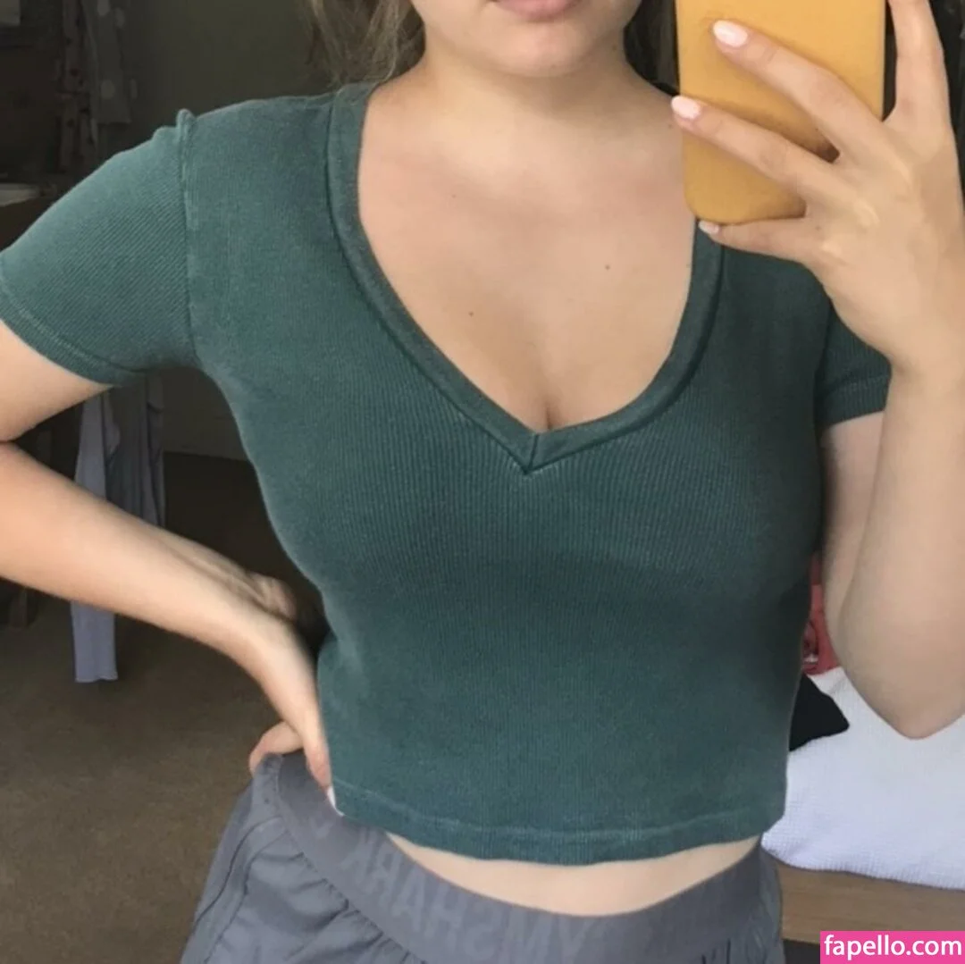 Emily Barrett Onlyfans Photo Gallery 