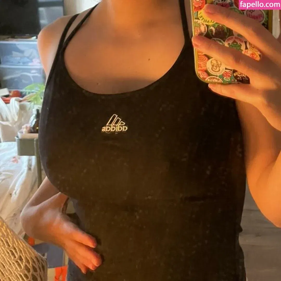 Emily Barrett Onlyfans Photo Gallery 