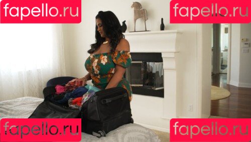 Kailani Kai Onlyfans Photo Gallery 