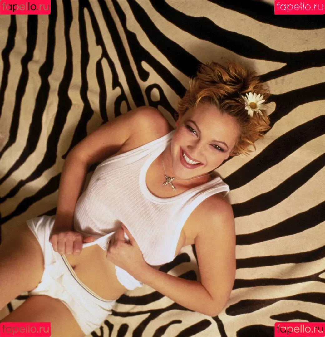 Drew Barrymore Onlyfans Photo Gallery 
