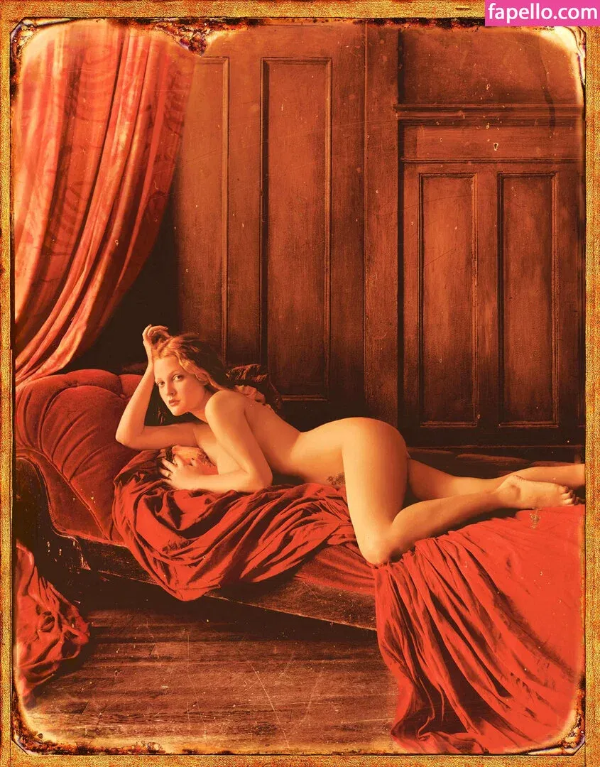 Drew Barrymore Onlyfans Photo Gallery 