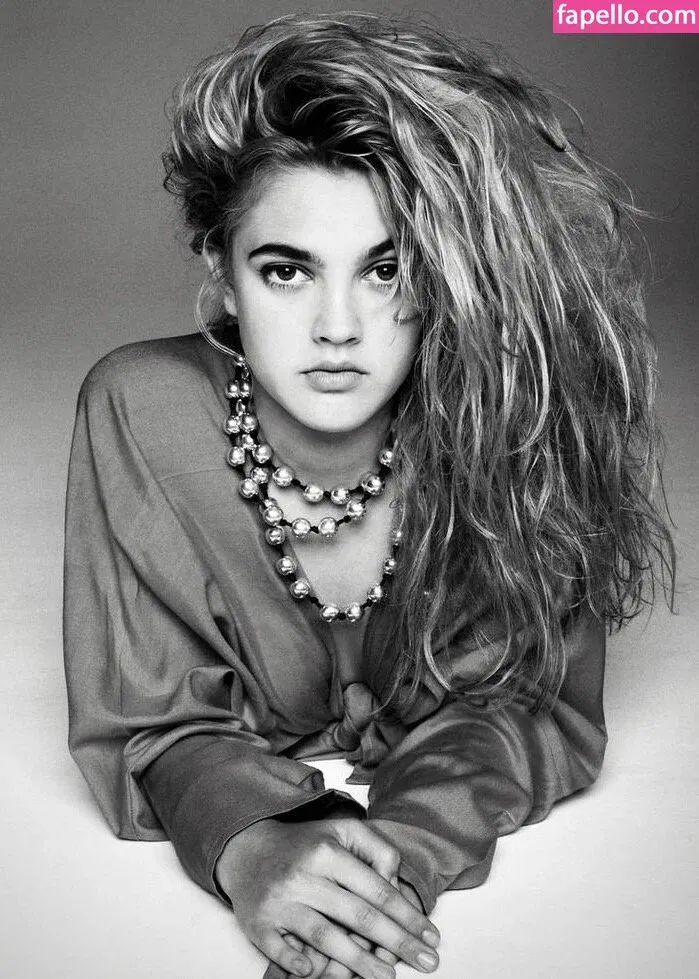 Drew Barrymore Onlyfans Photo Gallery 