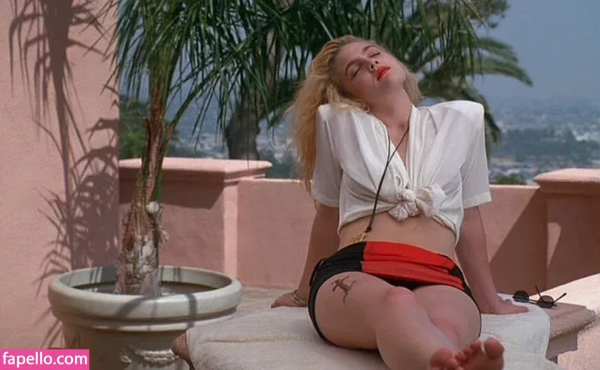 Drew Barrymore Onlyfans Photo Gallery 