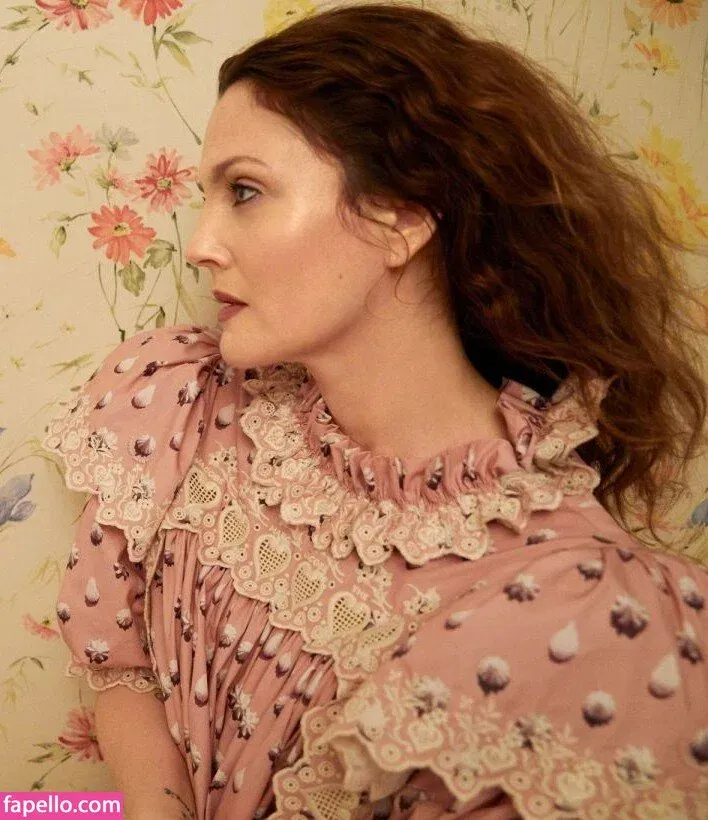 Drew Barrymore Onlyfans Photo Gallery 