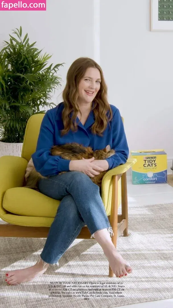 Drew Barrymore Onlyfans Photo Gallery 