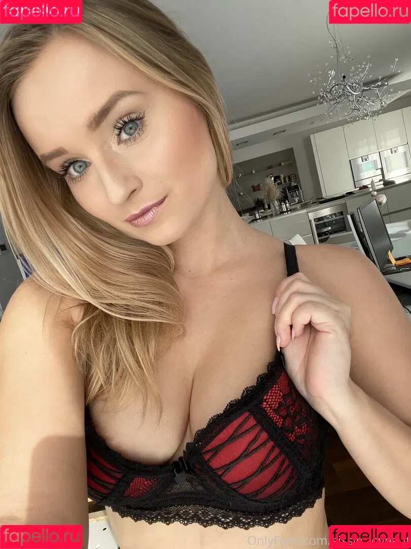 Sissie_Loves_It Onlyfans Photo Gallery 