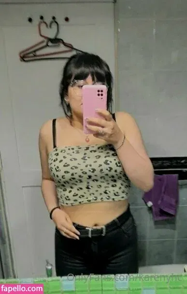 karenyhc Onlyfans Photo Gallery 