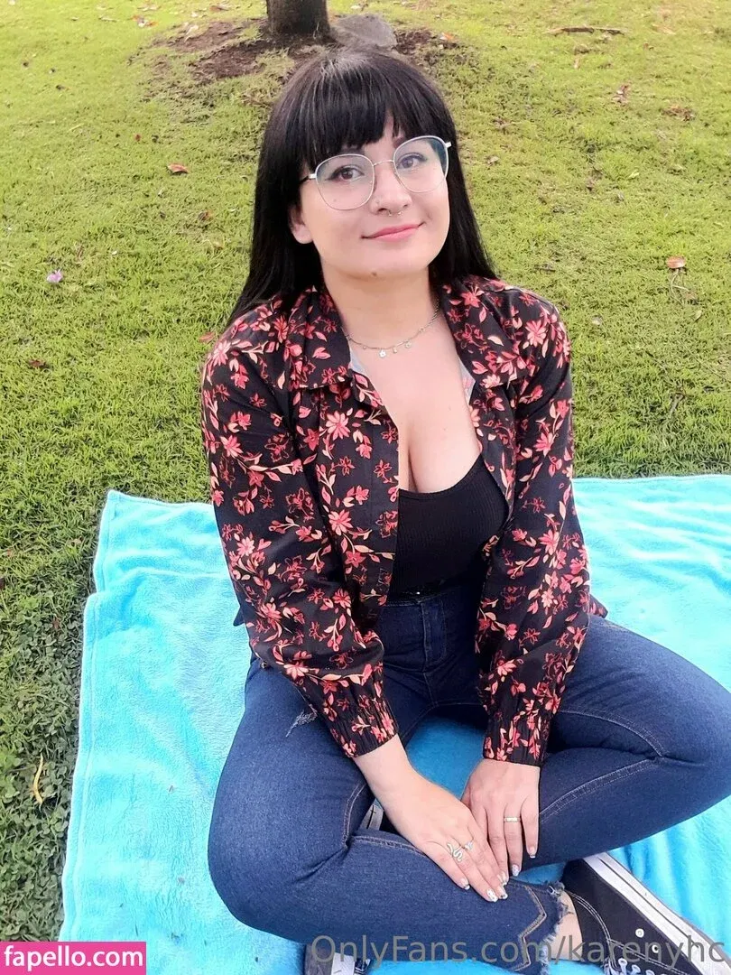 karenyhc Onlyfans Photo Gallery 