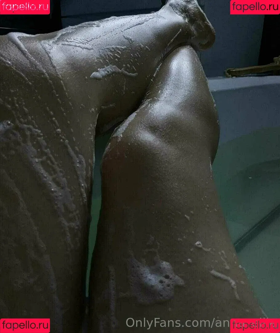 anna_ellie Onlyfans Photo Gallery 