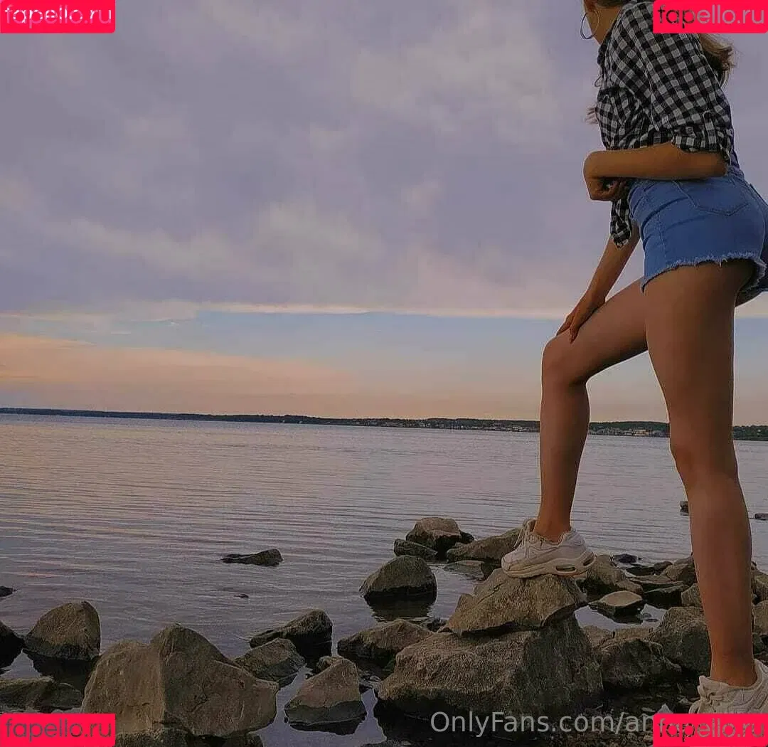 anna_ellie Onlyfans Photo Gallery 