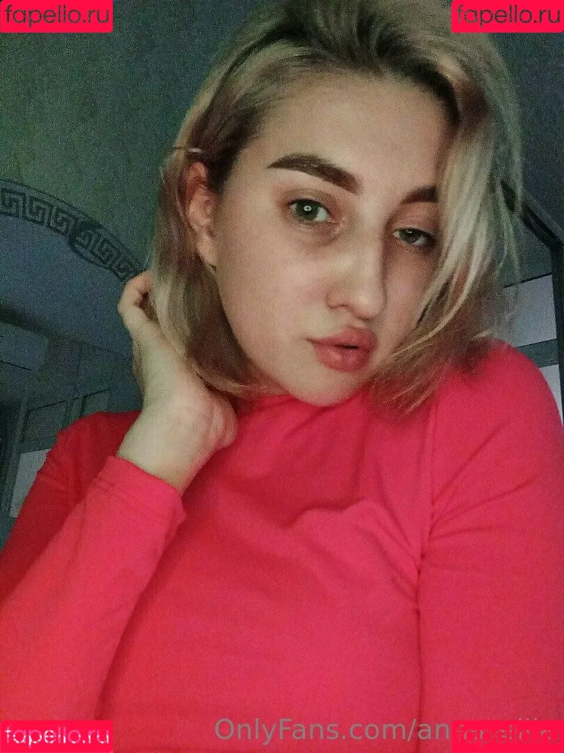 anna_ellie Onlyfans Photo Gallery 