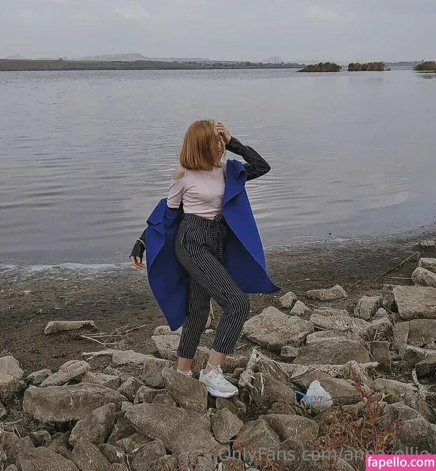 anna_ellie Onlyfans Photo Gallery 