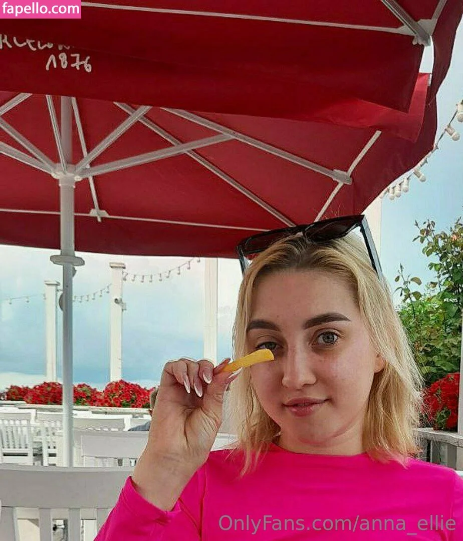 anna_ellie Onlyfans Photo Gallery 
