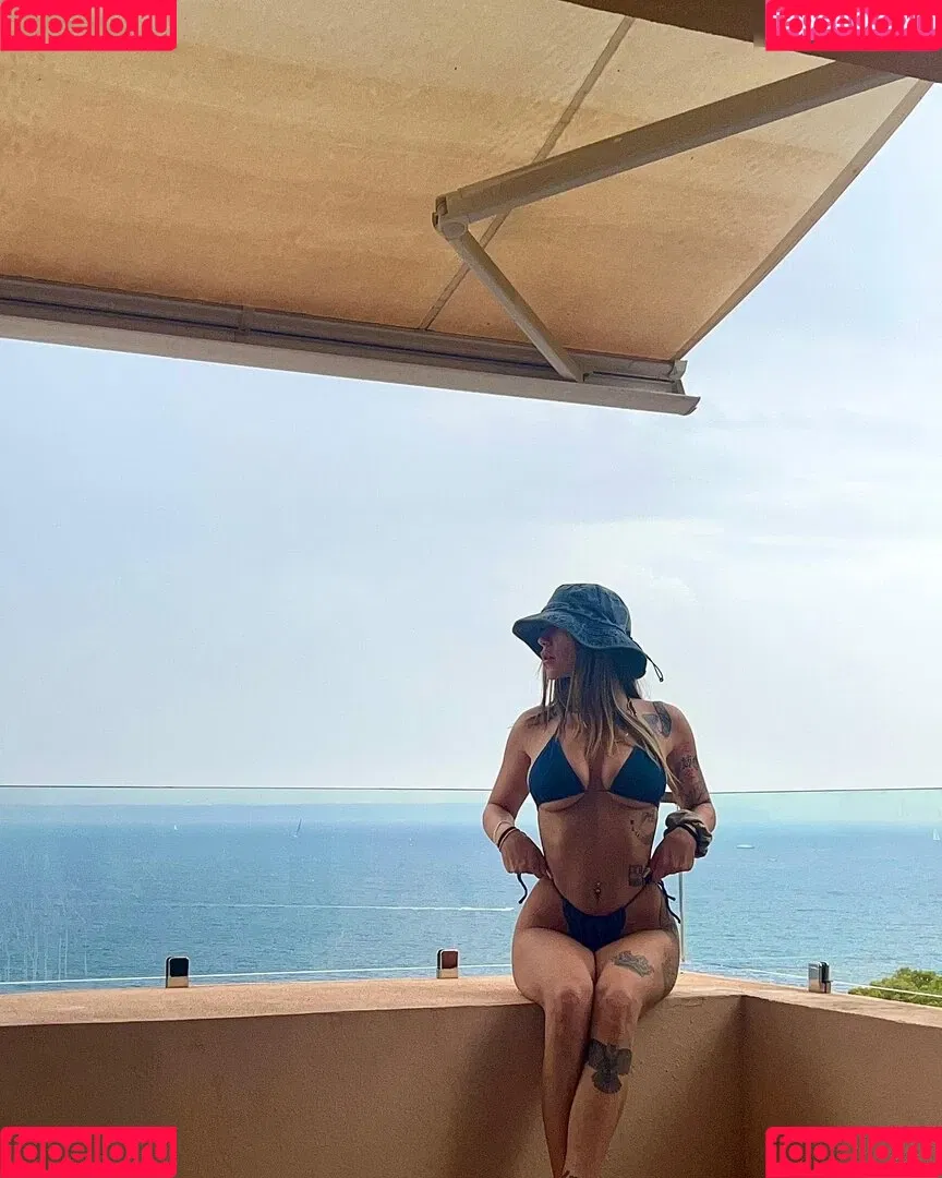queenv8.8.8 Onlyfans Photo Gallery 