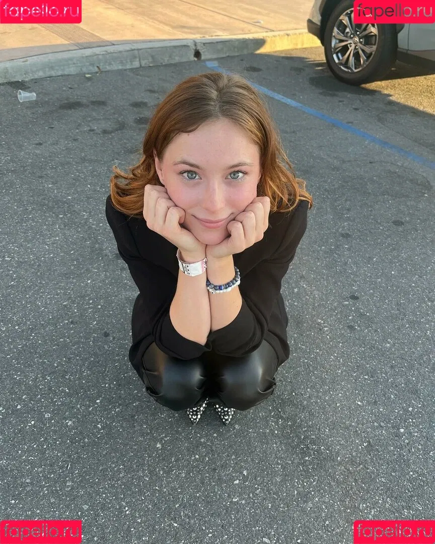 Mina Sundwall Onlyfans Photo Gallery 