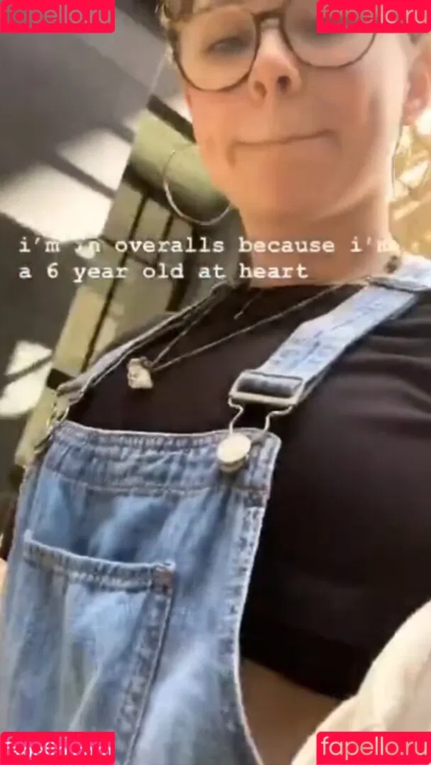 Mina Sundwall Onlyfans Photo Gallery 