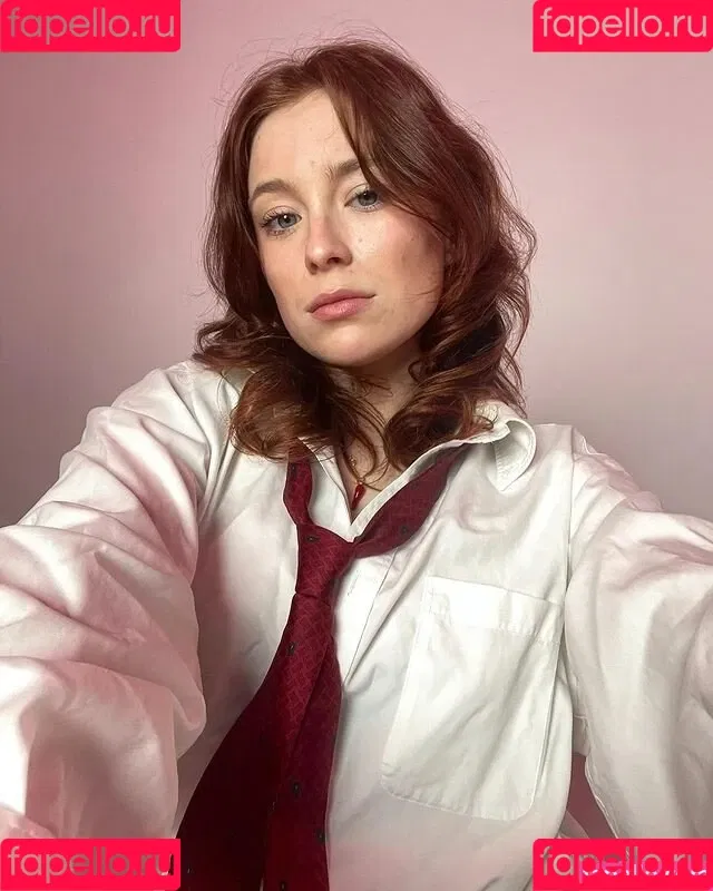 Mina Sundwall Onlyfans Photo Gallery 