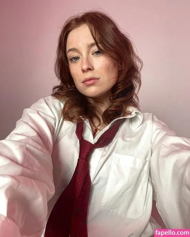 Mina Sundwall Onlyfans Photo Gallery 