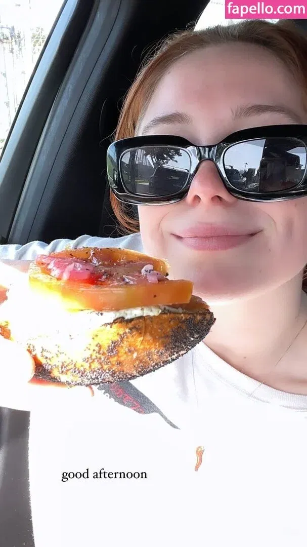 Mina Sundwall Onlyfans Photo Gallery 