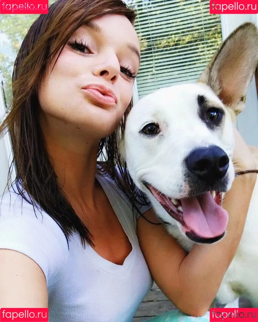 Chasity McClelland Onlyfans Photo Gallery 