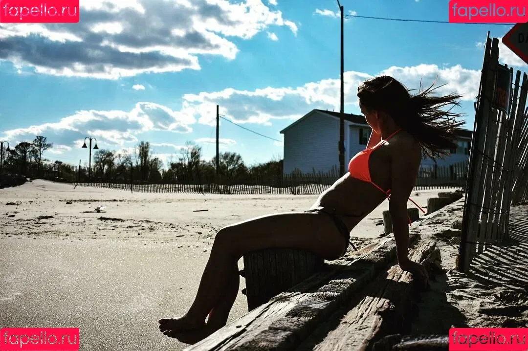 Chasity McClelland Onlyfans Photo Gallery 