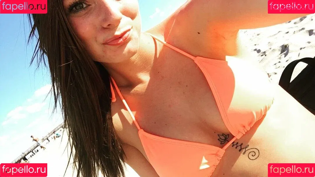 Chasity McClelland Onlyfans Photo Gallery 