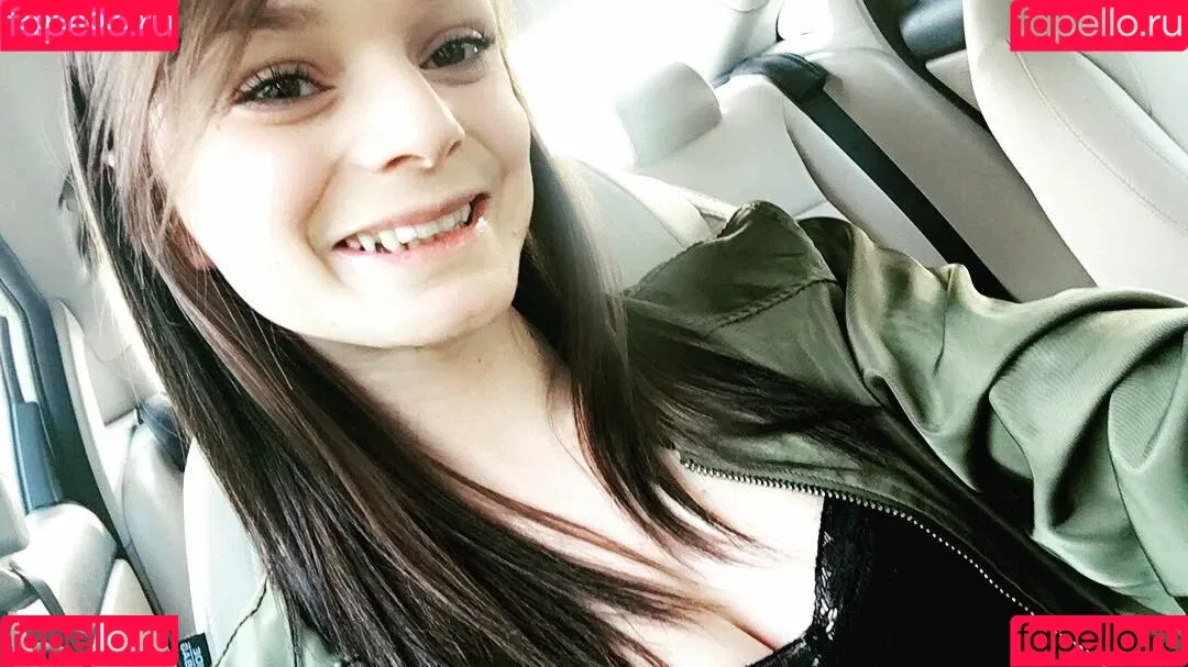 Chasity McClelland Onlyfans Photo Gallery 