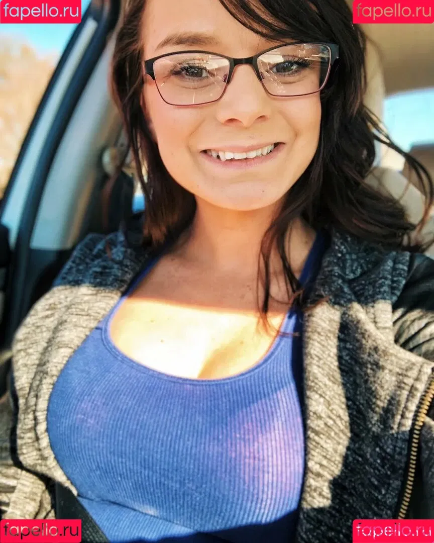 Chasity McClelland Onlyfans Photo Gallery 