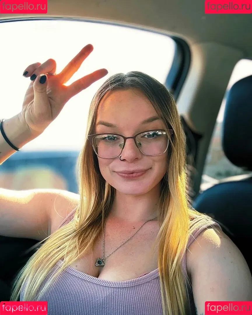 Chasity McClelland Onlyfans Photo Gallery 