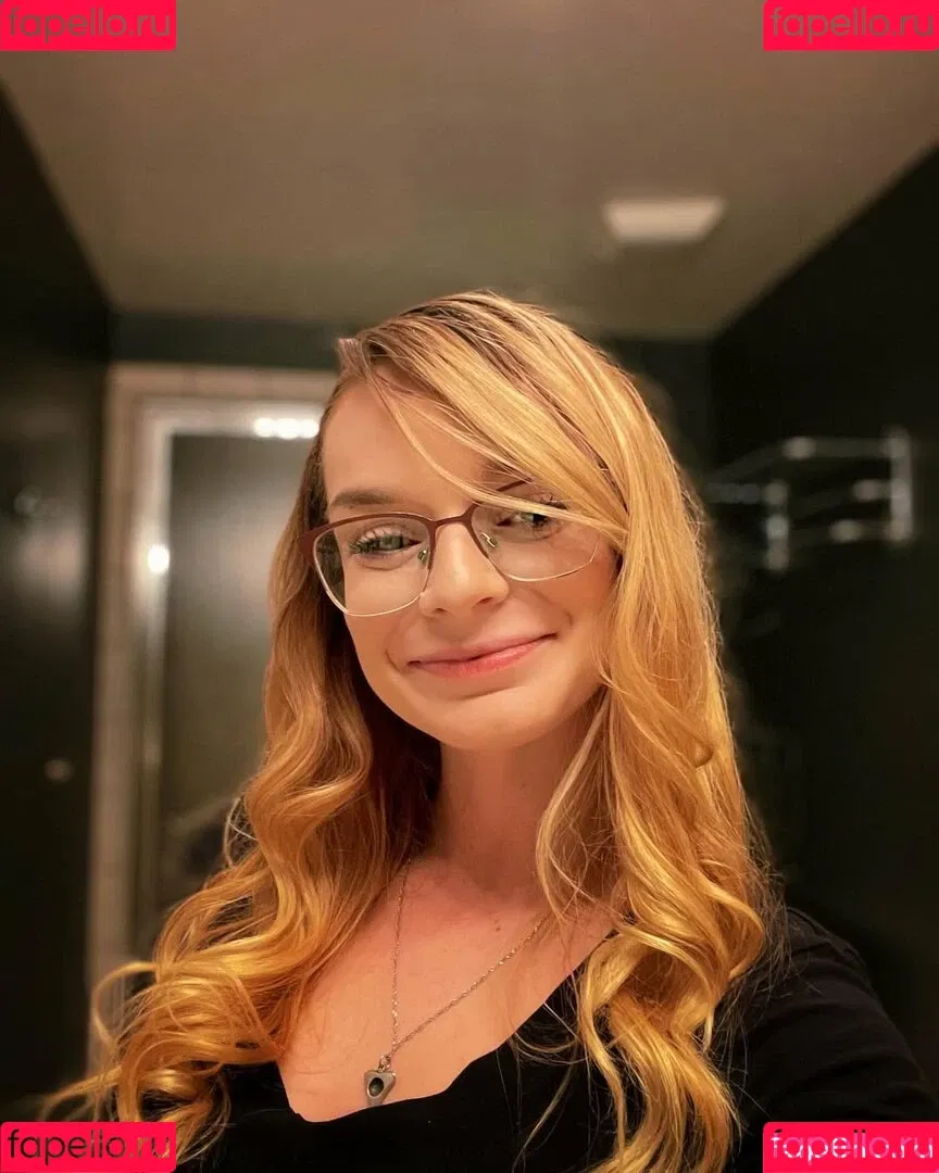 Chasity McClelland Onlyfans Photo Gallery 