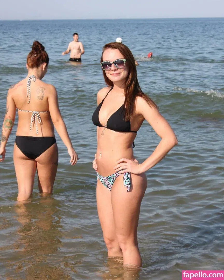 Chasity McClelland Onlyfans Photo Gallery 