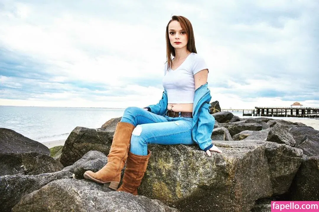 Chasity McClelland Onlyfans Photo Gallery 