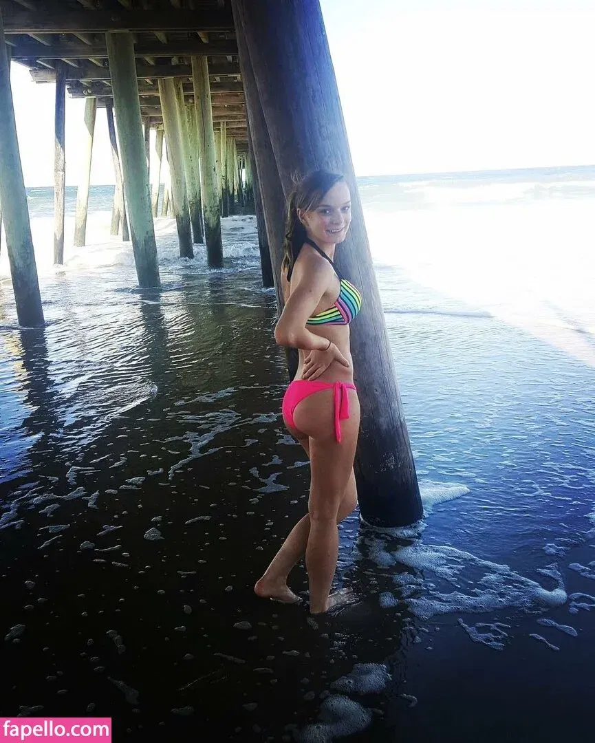 Chasity McClelland Onlyfans Photo Gallery 