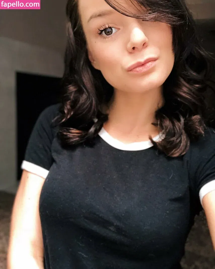 Chasity McClelland Onlyfans Photo Gallery 