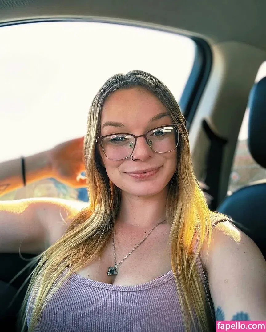 Chasity McClelland Onlyfans Photo Gallery 