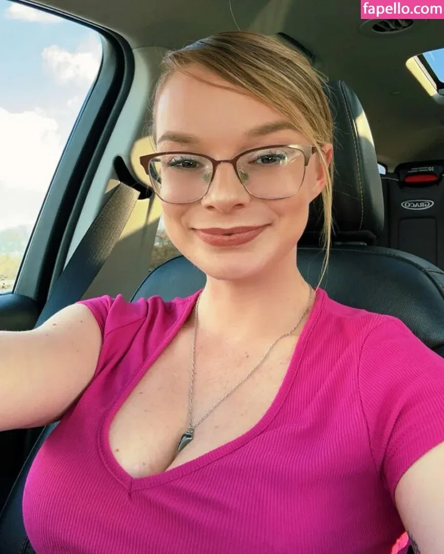 Chasity McClelland Onlyfans Photo Gallery 