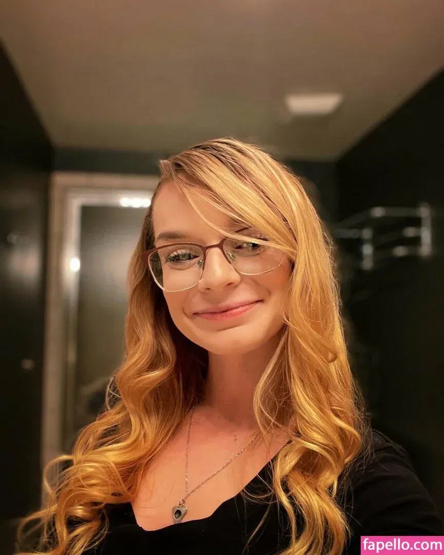 Chasity McClelland Onlyfans Photo Gallery 