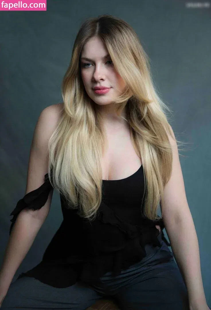 Zsá Zsá Inci Bürkle Onlyfans Photo Gallery 