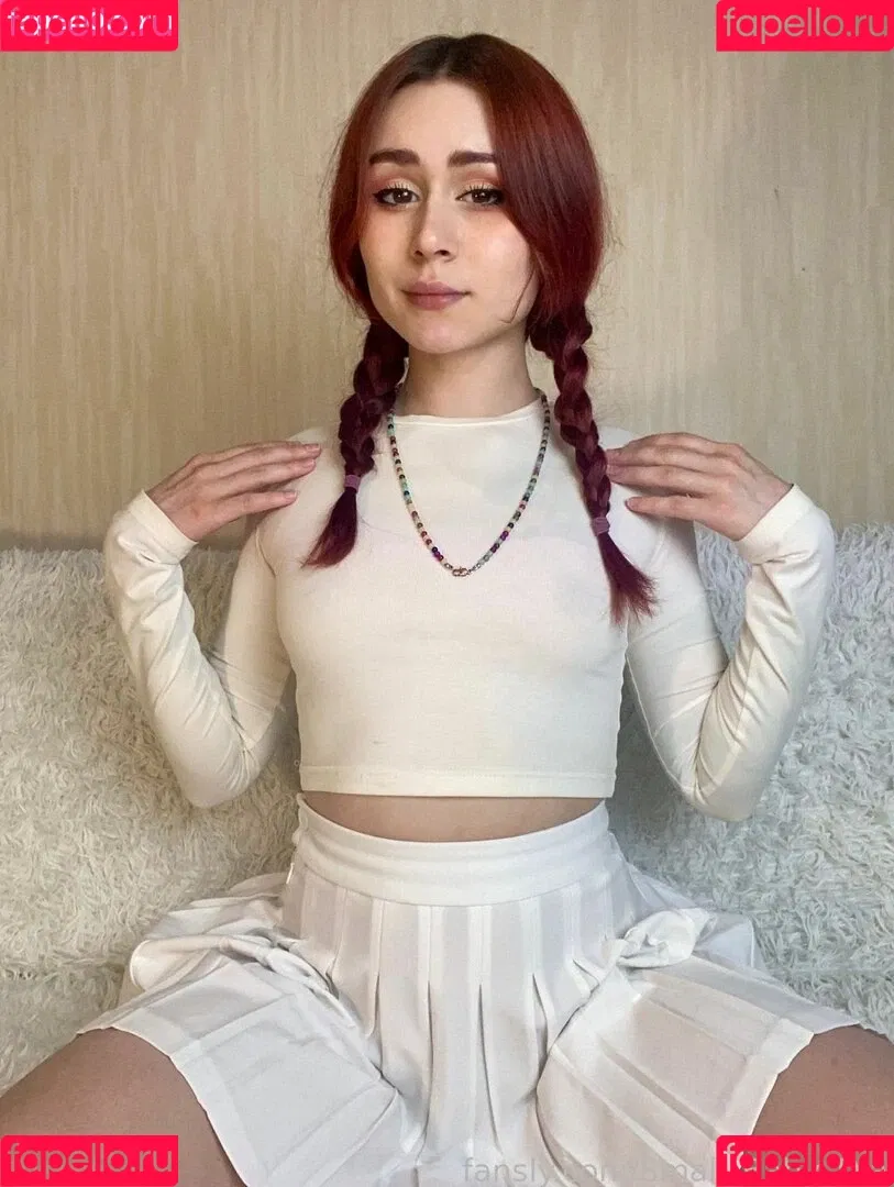 Small_Baby_Dia Onlyfans Photo Gallery 