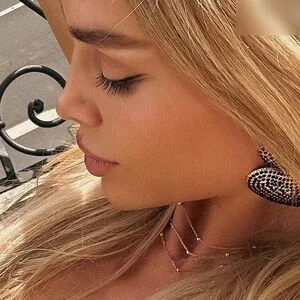 irashewolfnew Onlyfans Photo Gallery 