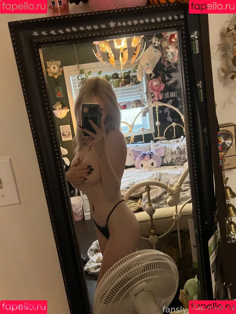 m.vlntn__ Onlyfans Photo Gallery 