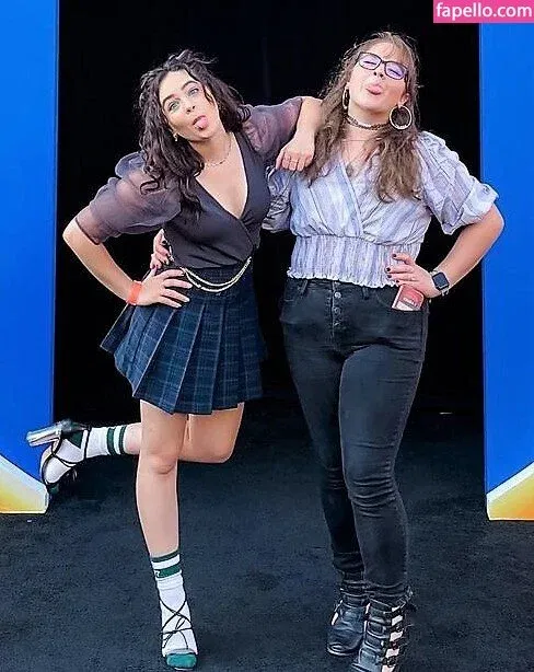 Mary März Onlyfans Photo Gallery 