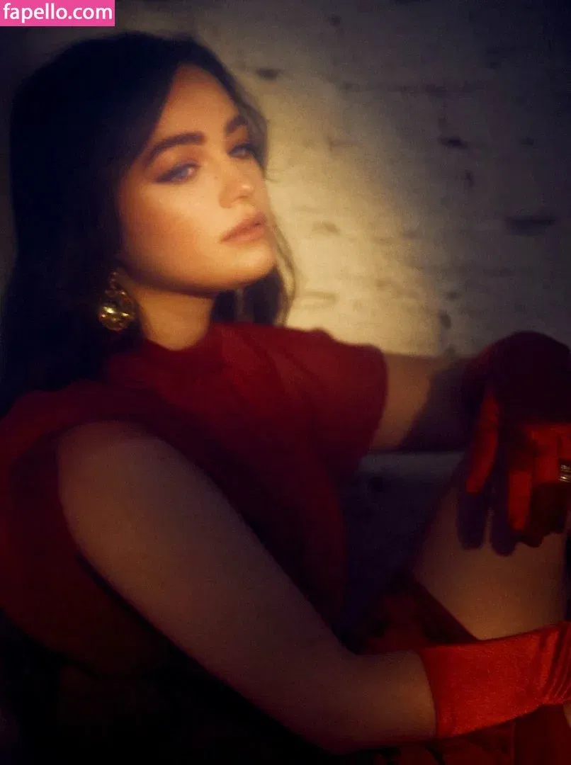 Mary März Onlyfans Photo Gallery 