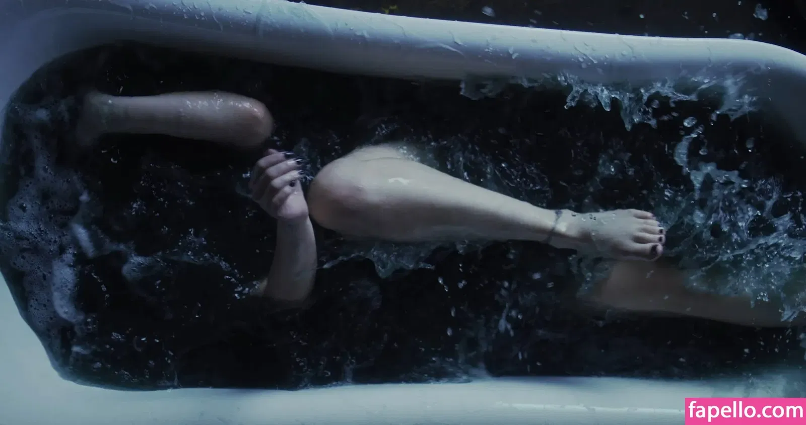 Mary März Onlyfans Photo Gallery 