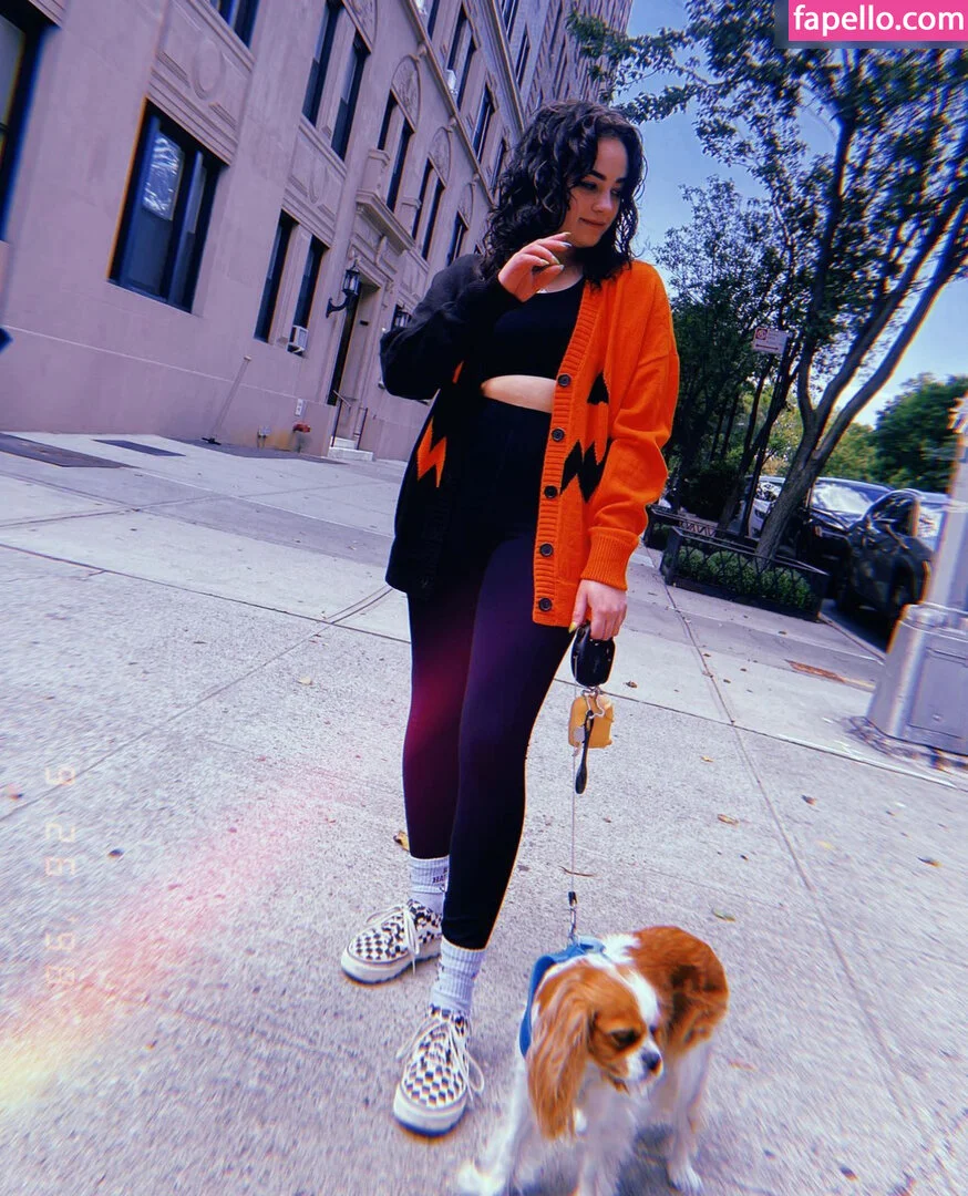 Mary März Onlyfans Photo Gallery 