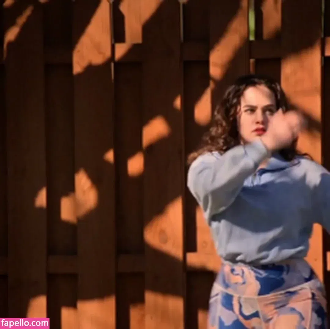 Mary März Onlyfans Photo Gallery 